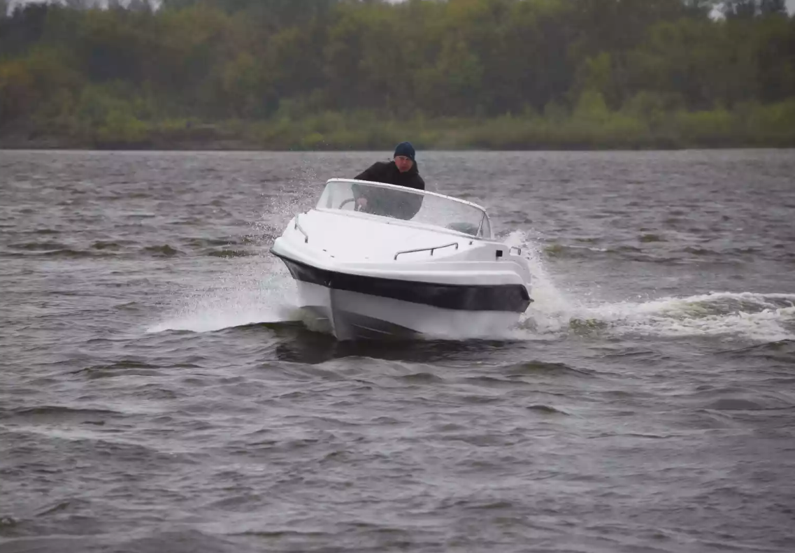 Стеклопластиковый катер Neman-500 Р в Сызрани