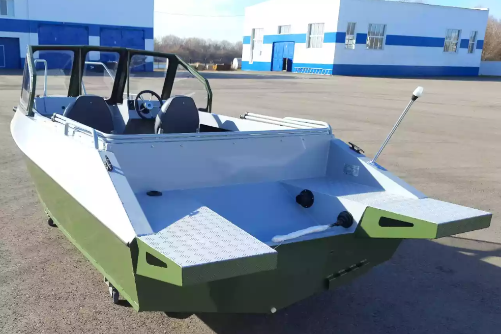 Алюминиевый катер Неман-550 DC Pro в Сызрани