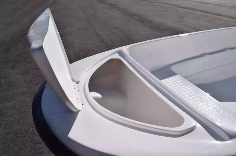 Стеклопластиковая лодка Пингвин (тримаран) в Сызрани