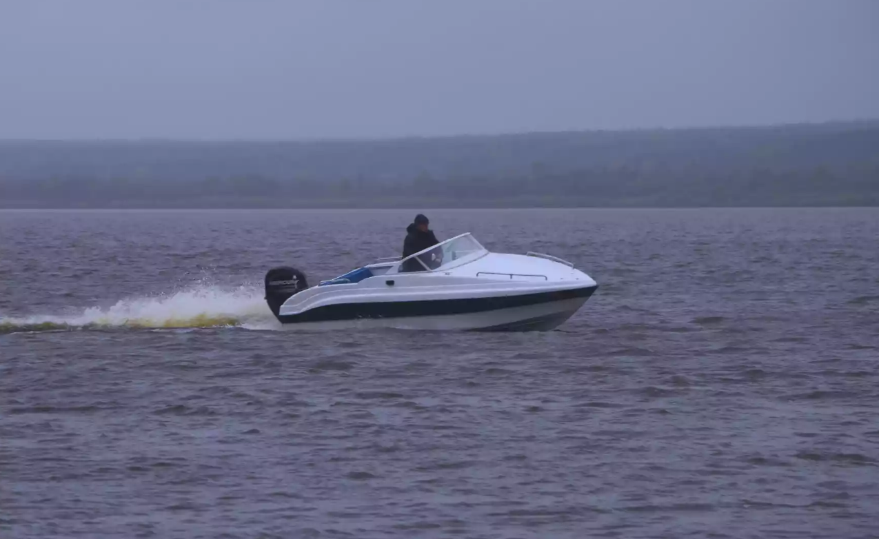 Стеклопластиковый катер Neman-500 Р в Сызрани