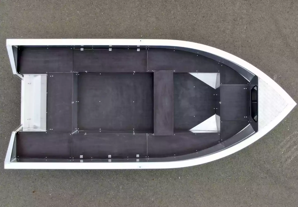 Алюминиевая лодка  Неман-420 в Сызрани