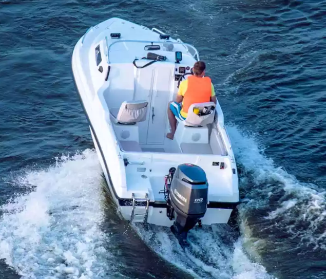 Стеклопластиковый катер Neman-500 в Сызрани