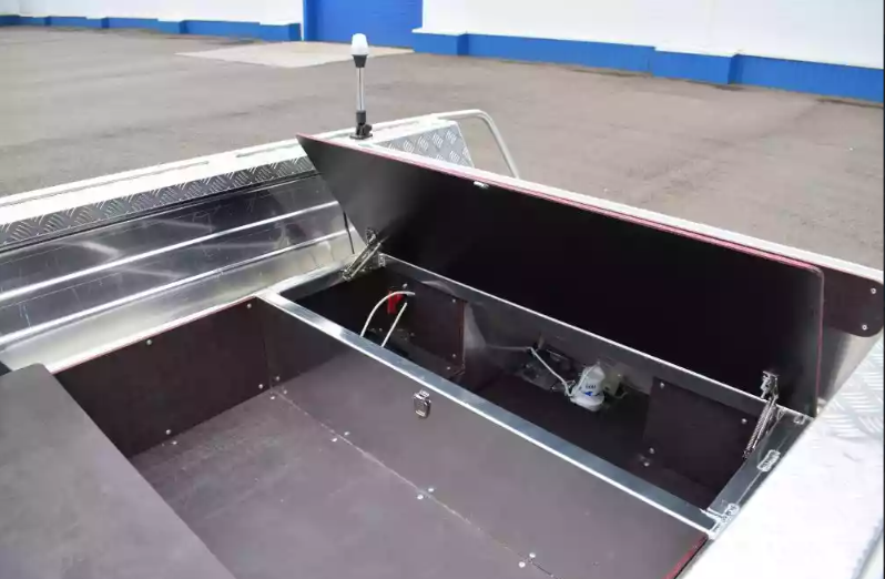 Алюминиевый катер Wyatboat-390 DCM Увеличенный борт в Сызрани