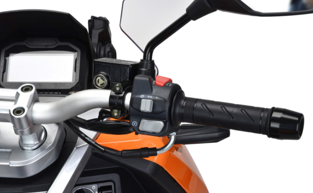 Скутер MOTOLAND (МОТОЛЕНД) T-MAX 150 в Сызрани