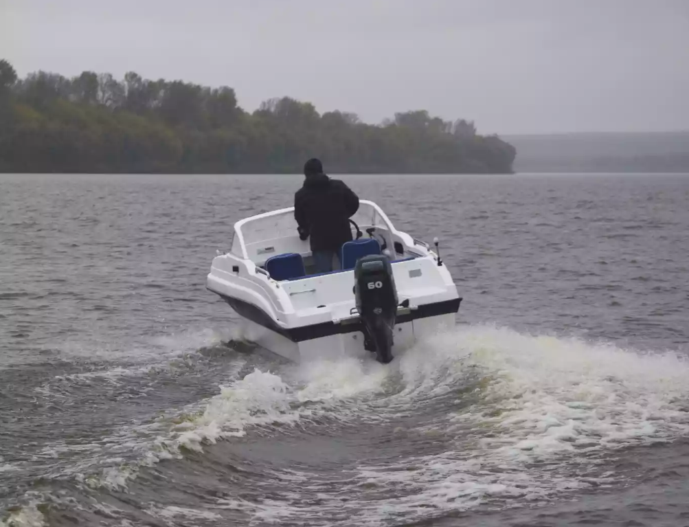 Стеклопластиковый катер Neman-500 Р в Сызрани