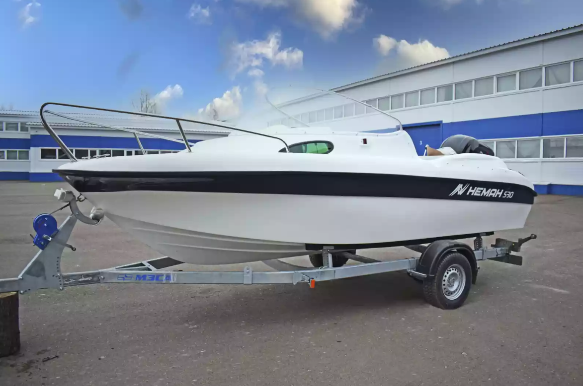 Стеклопластиковый катер Neman-530 с каютой в Сызрани