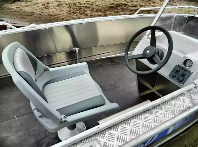 Алюминиевый катер Wyatboat-460 C в Сызрани