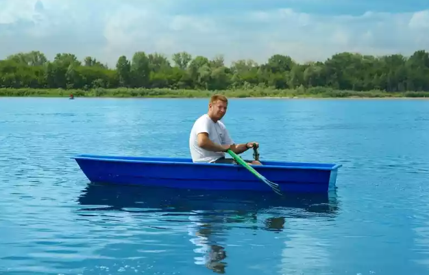 Стеклопластиковая лодка Малютка в Сызрани