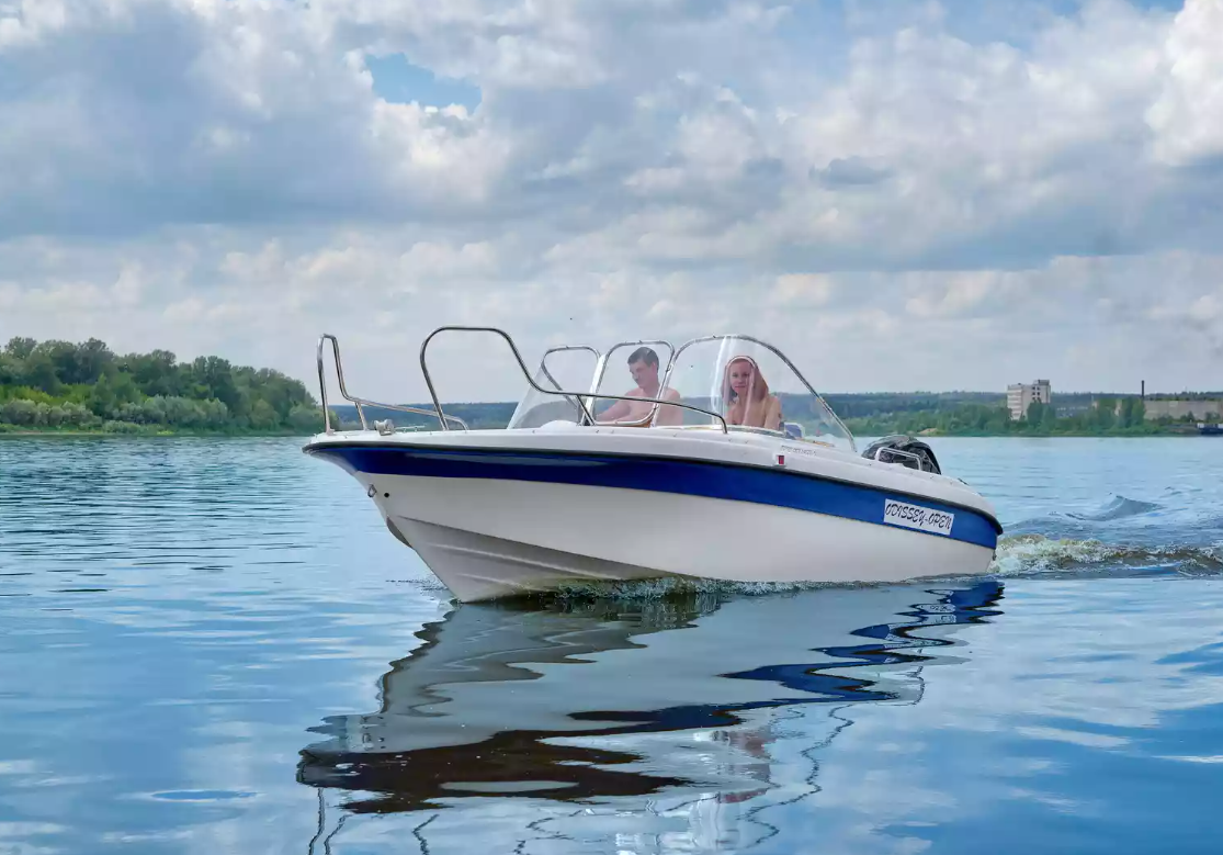 Стеклопластиковый катер Neman-530 Open в Сызрани