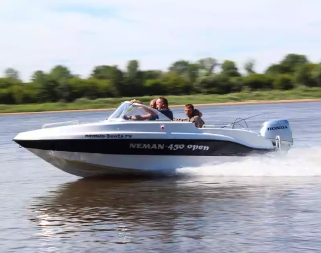 Стеклопластиковый катер Neman-450 Open в Сызрани
