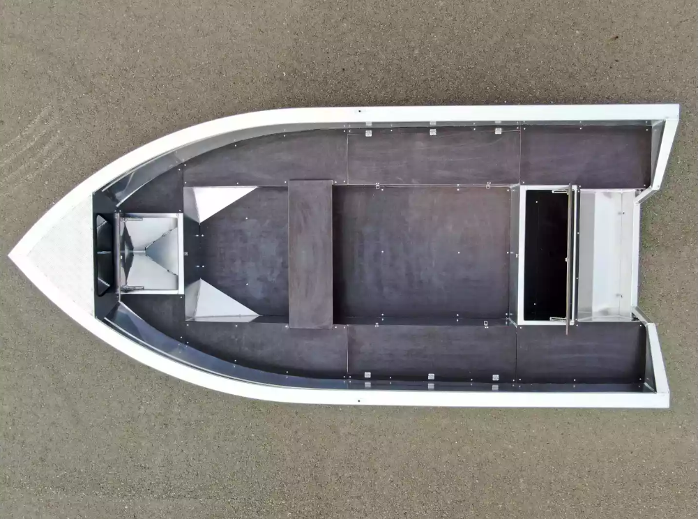 Алюминиевая лодка  Неман-420 в Сызрани