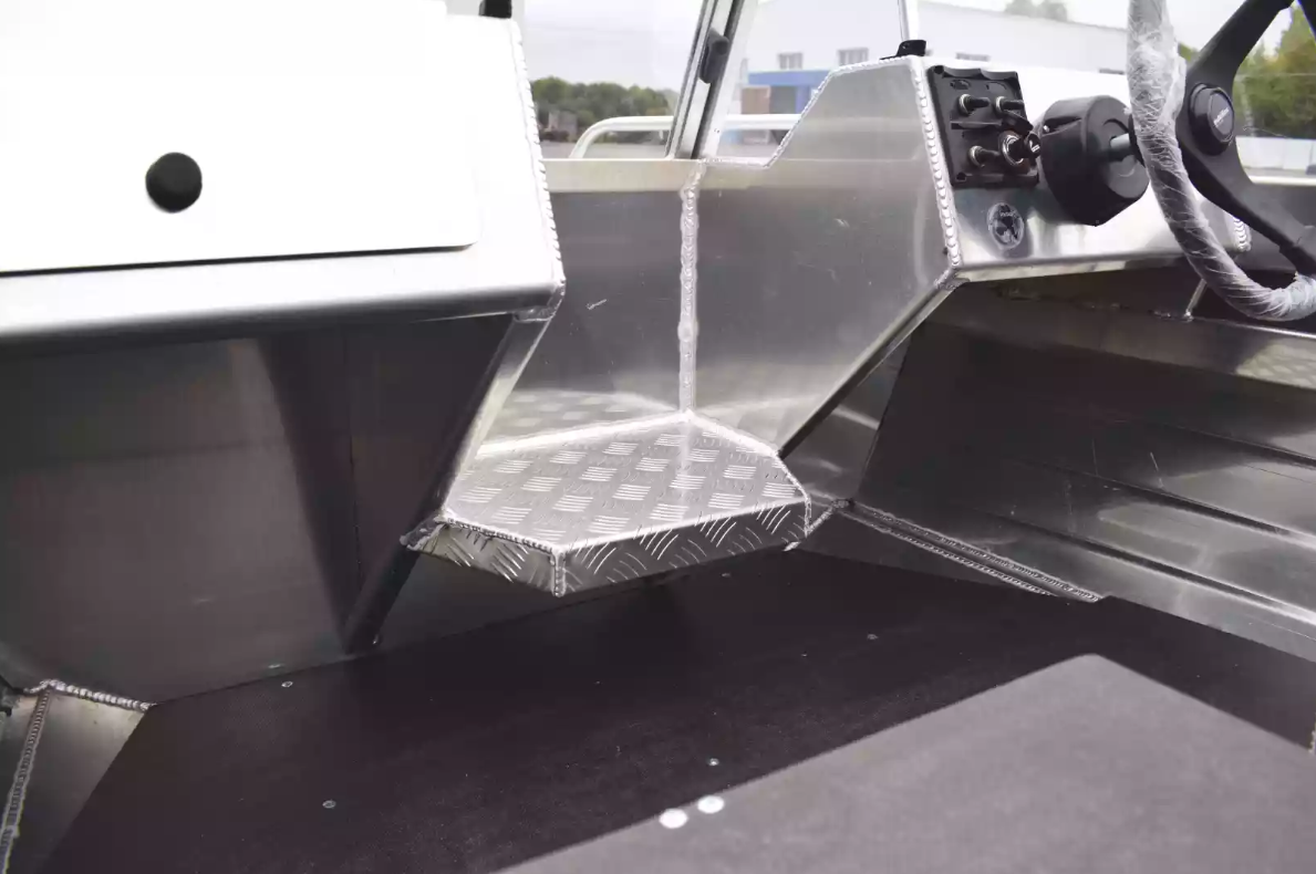 Алюминиевый катер Neman-400 PRO в Сызрани