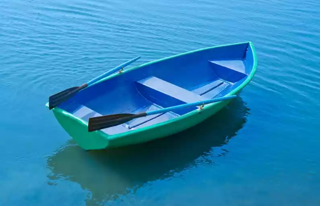 Стеклопластиковая лодка Дельфин в Сызрани