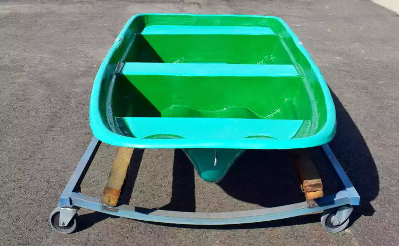 Стеклопластиковая лодка Старт (тримаран) в Сызрани