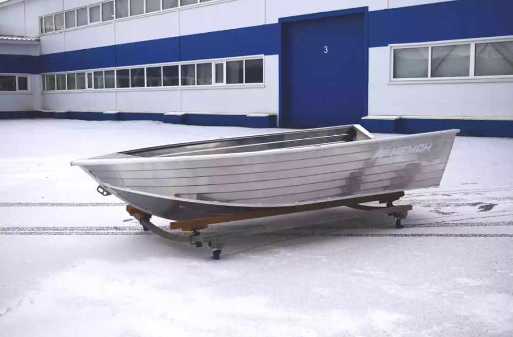 Алюминиевая лодка Неман-400 в Сызрани