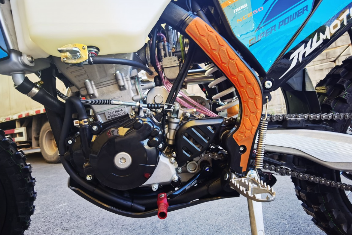 Мотоцикл JHLMOTO JHL Z7 NC250S (177MM-A) в Сызрани