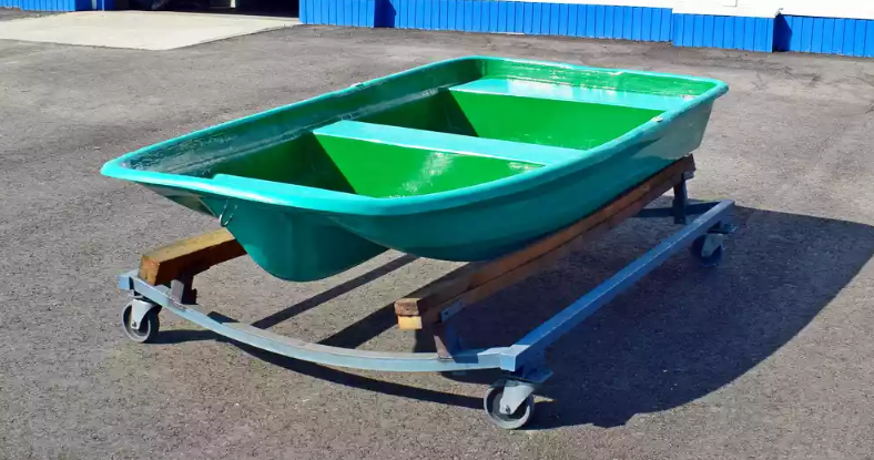 Стеклопластиковая лодка Старт (тримаран) в Сызрани