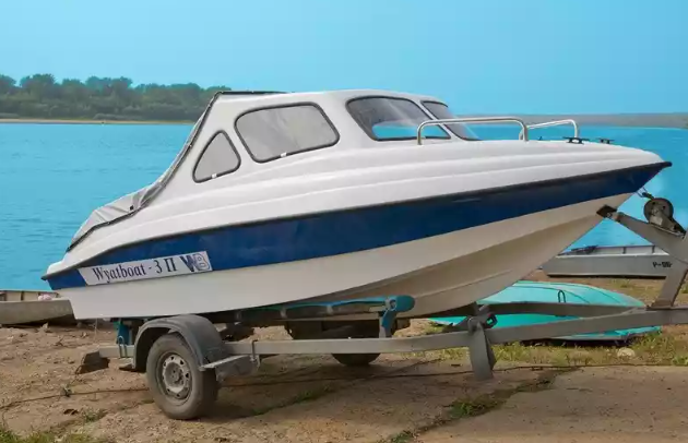 Стеклопластиковый катер Wyatboat-3 П (полурубка) в Сызрани