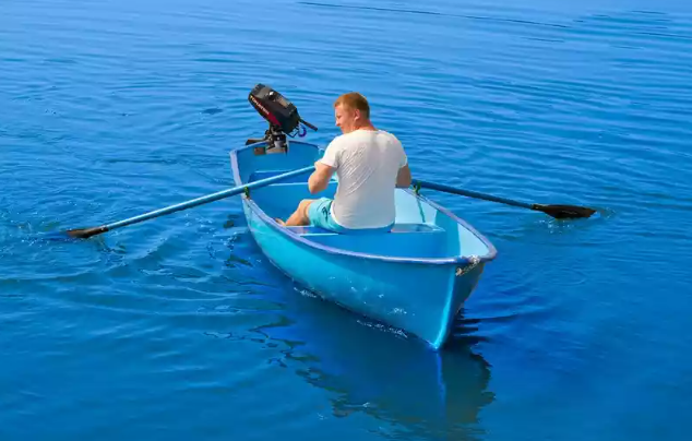 Стеклопластиковая лодка Омуль в Сызрани