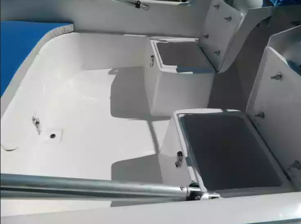 Стеклопластиковый катер Wyatboat-430 M (тримаран) в Сызрани