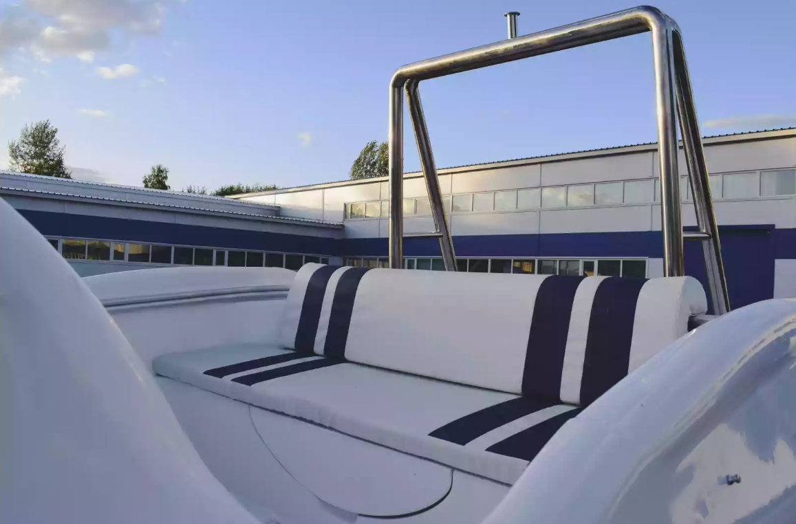 Комбинированный катер Neman-530 с каютой в Сызрани