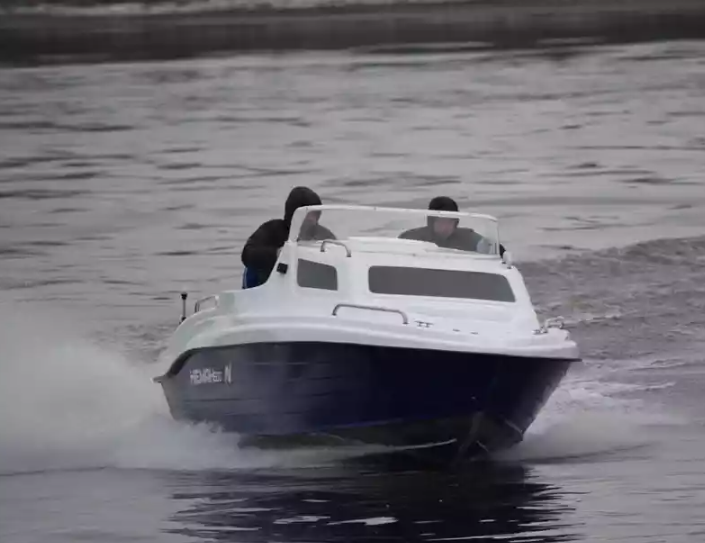 Комбинированный катер Neman-500 с каютой в Сызрани