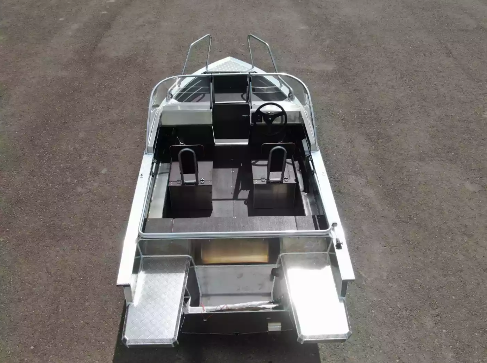 Алюминиевая лодка  Неман-400 DCM NEW в Сызрани