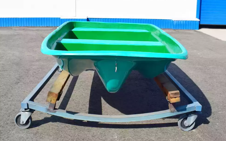 Стеклопластиковая лодка Старт (тримаран) в Сызрани