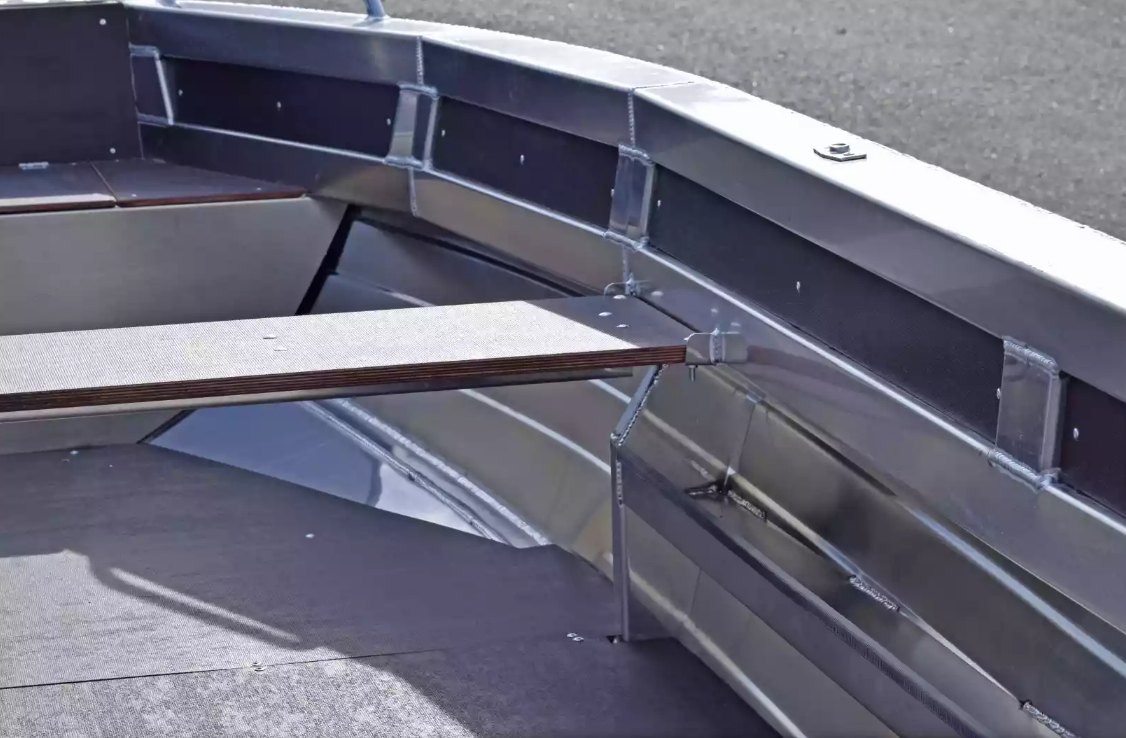 Алюминиевая лодка  Неман-480 Р в Сызрани