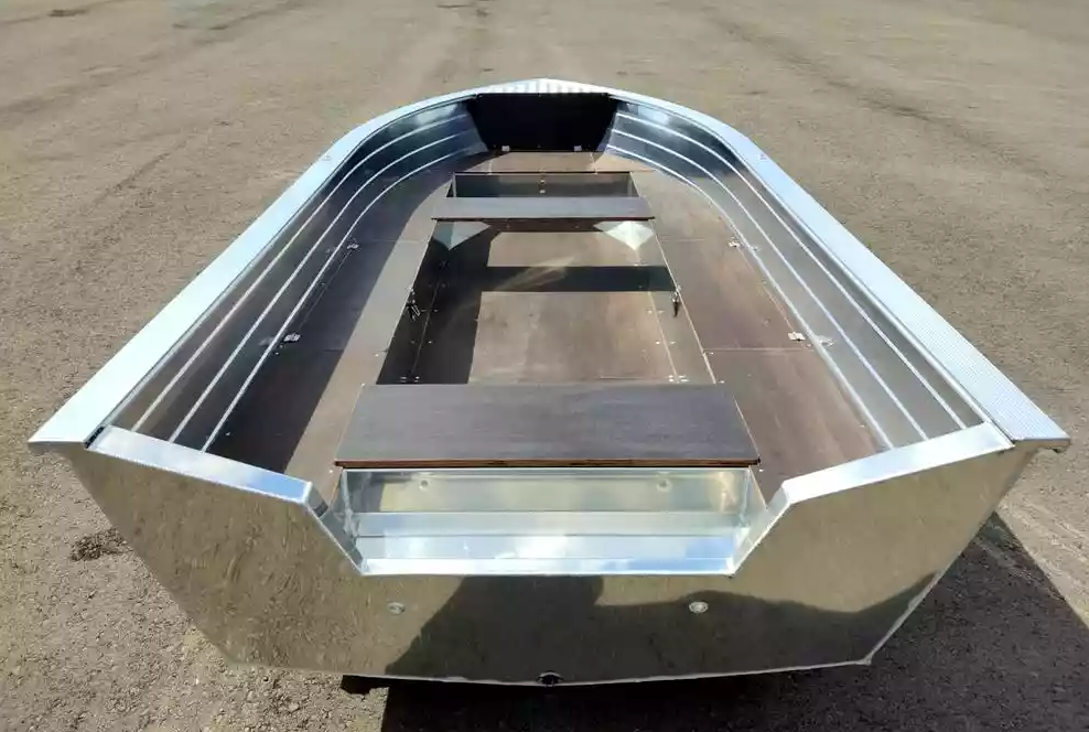 Алюминиевая лодка Неман-400 в Сызрани