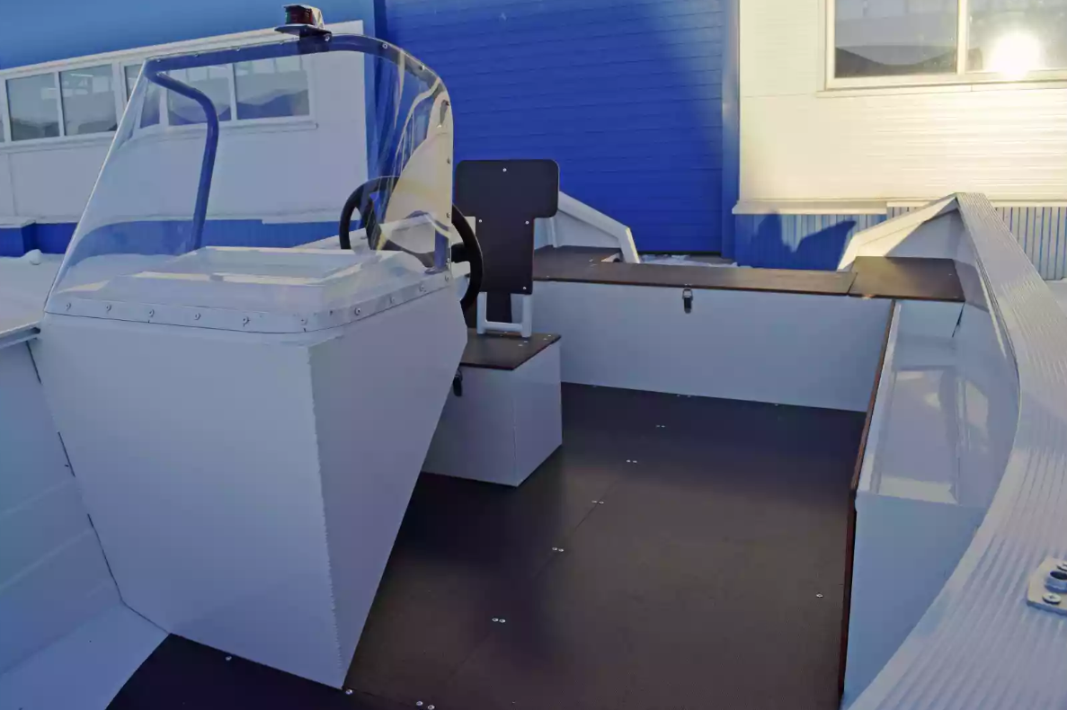 Алюминиевый катер Неман-400 С в Сызрани