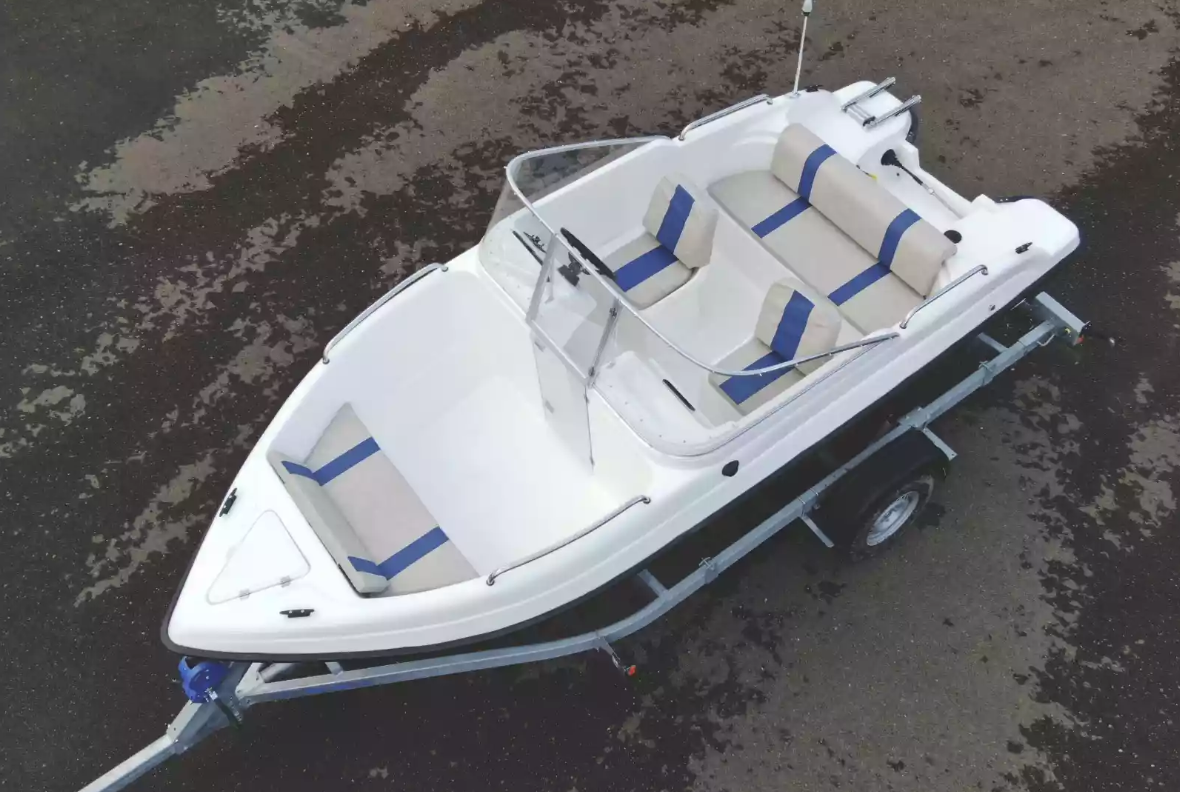 Стеклопластиковый катер Wyatboat-3 DC Open в Сызрани