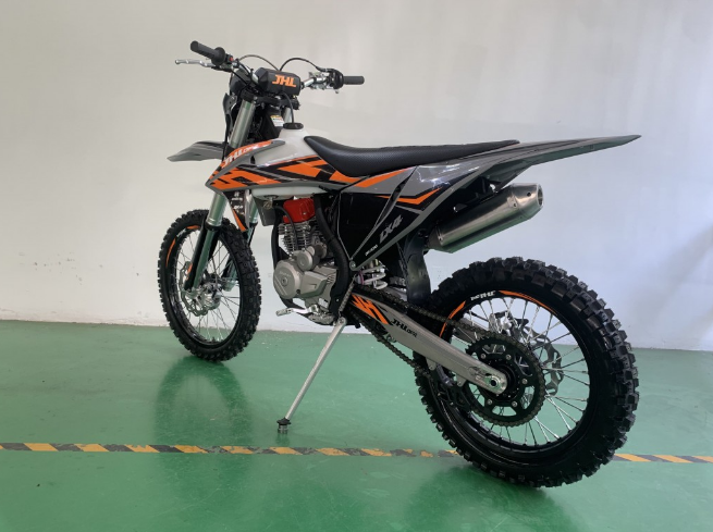 Мотоцикл JHLMOTO JHL LX4 CB300RL (175FMN) в Сызрани