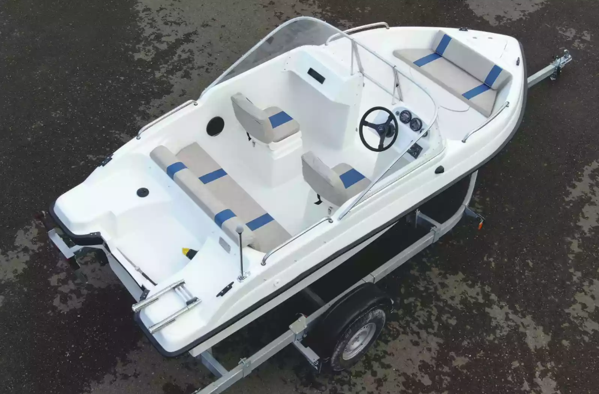 Стеклопластиковый катер Wyatboat-3 DC Open в Сызрани