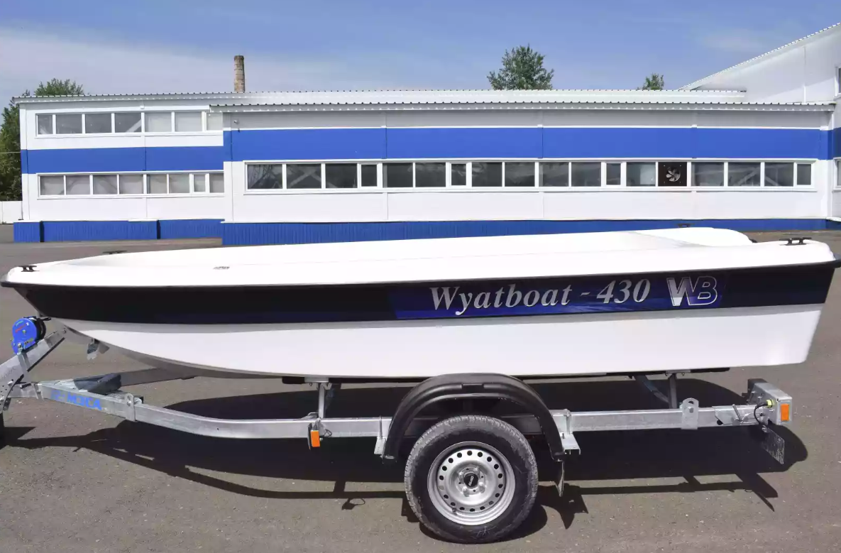 Стеклопластиковая лодка Wyatboat 430 тримаран в Сызрани