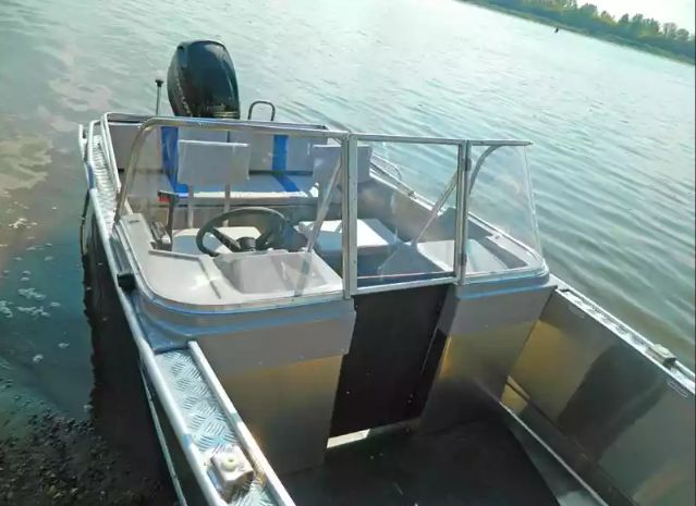 Алюминиевый катер Wyatboat-490 DCM в Сызрани