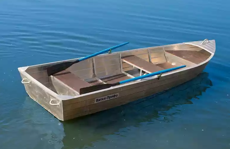 Алюминиевая лодка Вятка-Профи 32 в Сызрани
