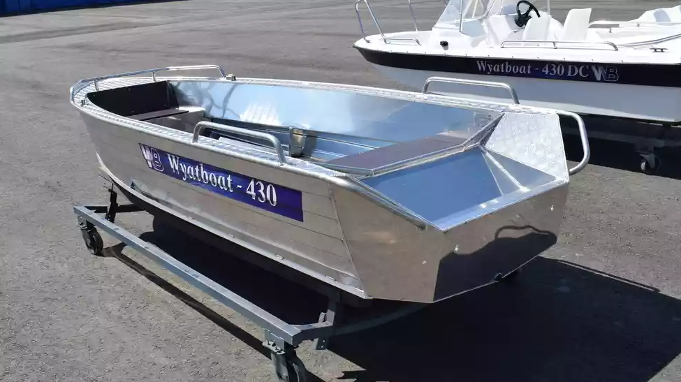 Алюминиевая лодка  Wyatboat-430М в Сызрани