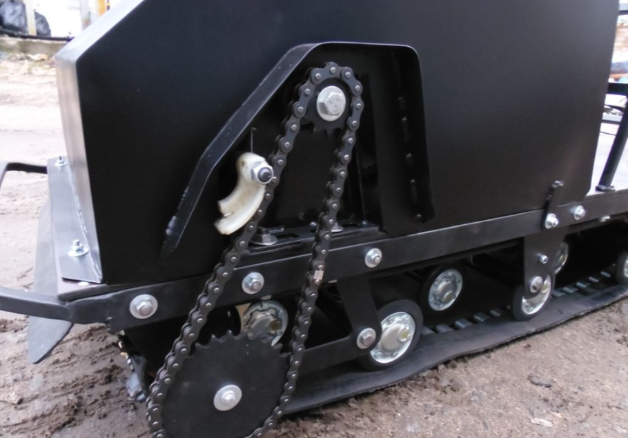 Мотобуксировщик AhtaR Зима 15 л/с с вариатором в Сызрани