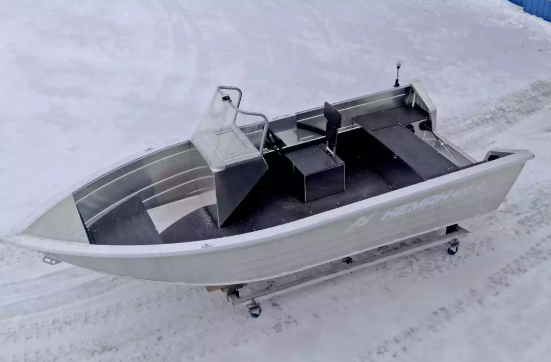 Алюминиевая лодка Неман-400 С в Сызрани