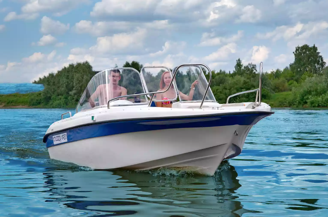 Стеклопластиковый катер Neman-530 Open в Сызрани