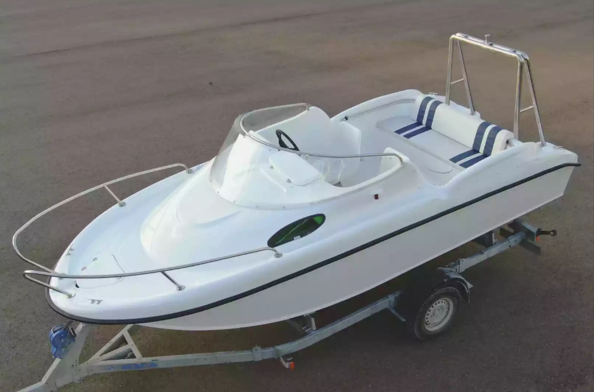 Комбинированный катер Neman-530 с каютой в Сызрани