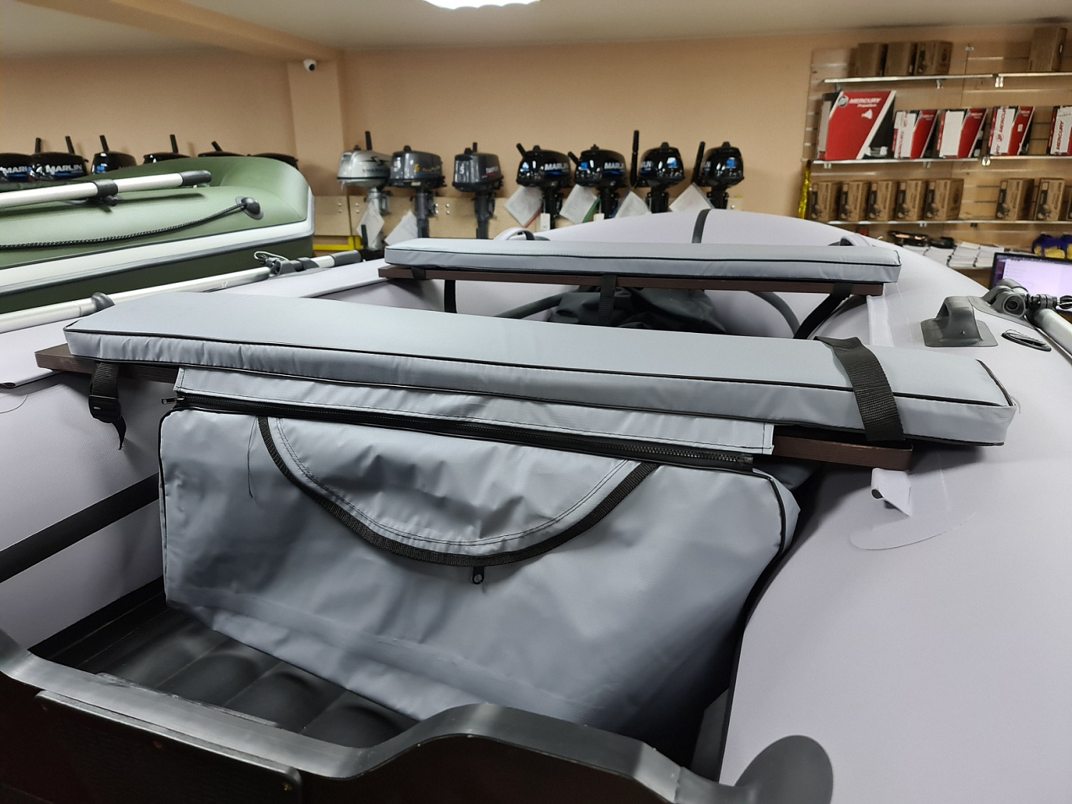 КОМПЛЕКТ МЯГКИХ НАКЛАДОК С СУМКОЙ ДЛЯ ЛОДОК 110Х20 СЕРЫЙ в Сызрани