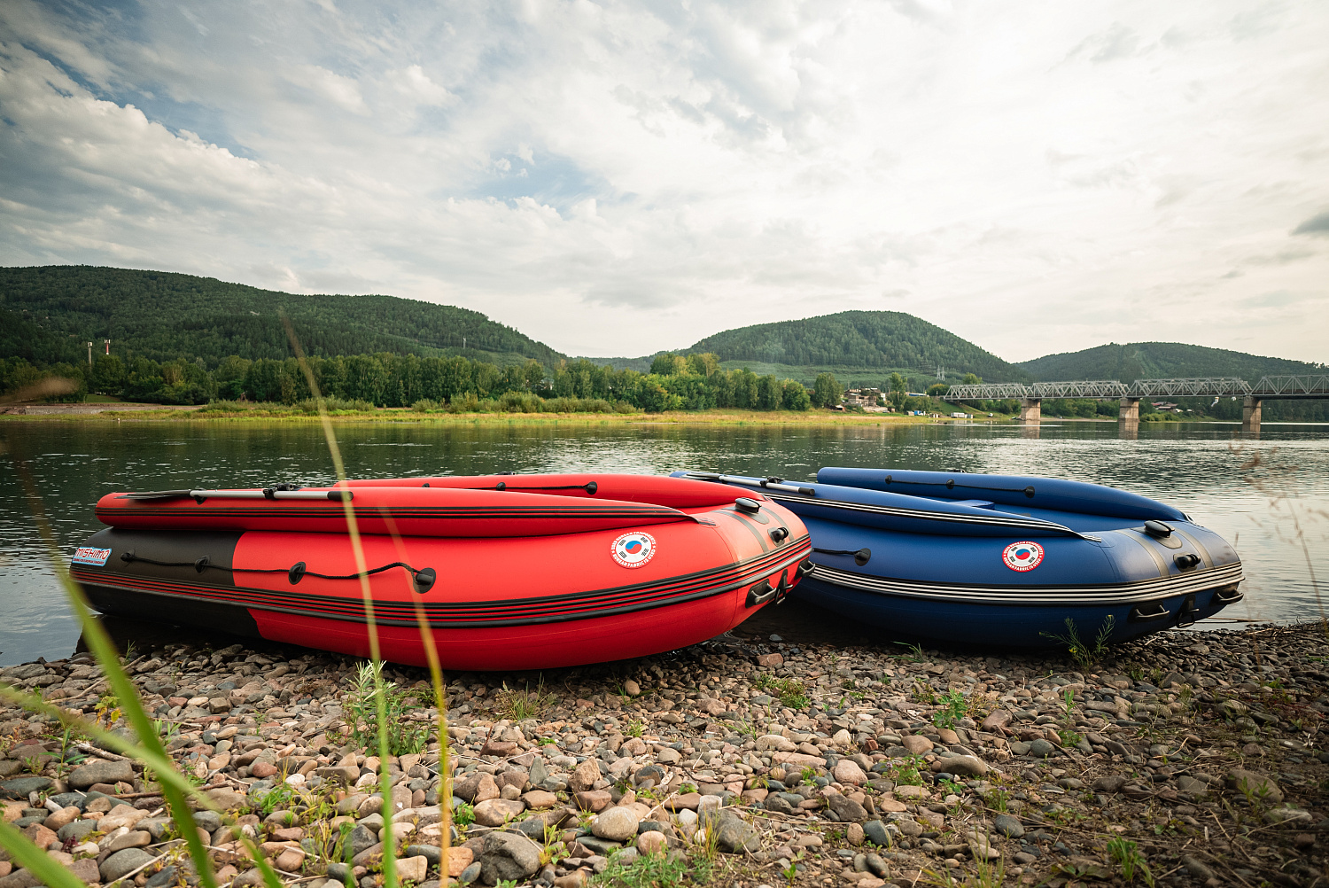 Лодка MISHIMO RIVER FJET PRO 410  под водомет в Сызрани