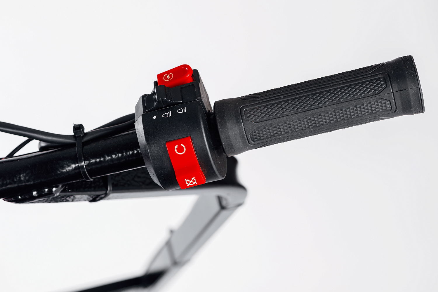 МОТОБУКСИРОВЩИК IKUDZO LONG 2.0 1700/500 EKR19 в Сызрани