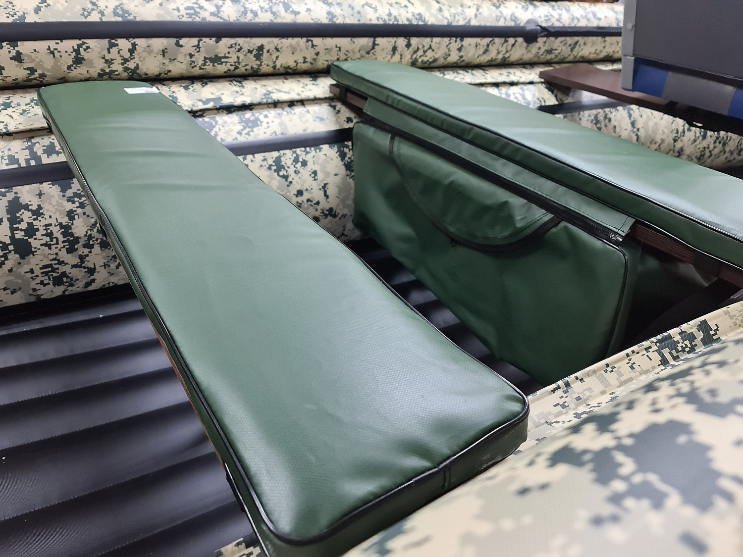 КОМПЛЕКТ МЯГКИХ НАКЛАДОК С СУМКОЙ ДЛЯ ЛОДОК 80Х20 ЗЕЛЕНЫЙ в Сызрани
